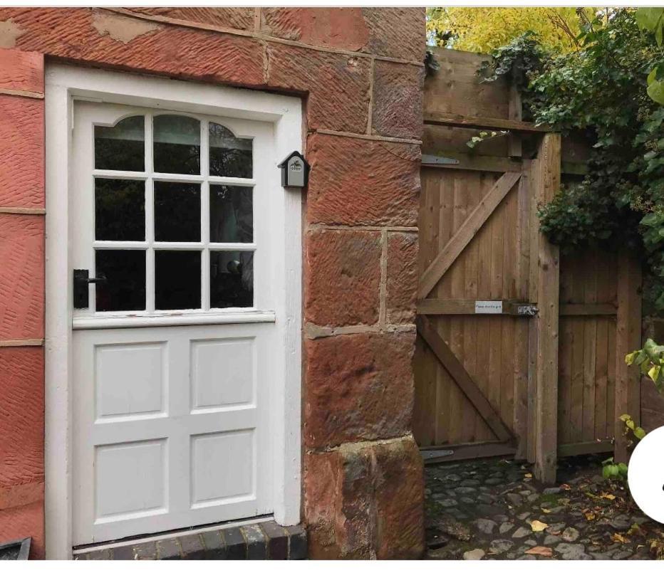 Pear Tree Cottage Courtyard Shrewsbury Exterior foto